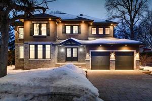 schön Luxus kanadisch Single Familie Haus im größer Montreal Bereich foto