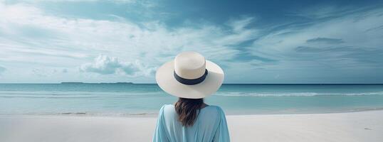 Porträt schön jung asiatisch Frau auf das Strand und entspannen Freizeit um Strand Meer Ozean im Reise Urlaub. generativ ai. foto