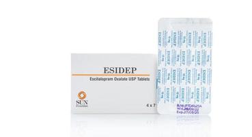 Chonburi, Thailand-Februar 18, 2023 essidep Tablette im Blase Pack. Escitalopram Tabletten zum behandeln Haupt depressiv Störung, verallgemeinert Angst Störung. Antidepressivum Arzneimittel. Rezept Medizin. foto