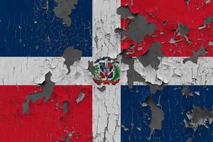 3d Flagge von dominikanisch Republik auf Stein Mauer foto