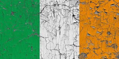 3d Flagge von Irland auf Stein Mauer foto