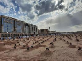 Medina, Saudi Arabien, April 2023 - - Innere Aussicht von jannat al-baqi historisch Friedhof von Medina. diese Friedhof ist gelegen in der Nähe von Masjid al-Nabawi im Medina. foto