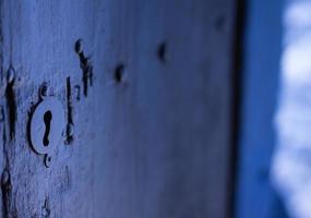 blauer Schatten im Kloster in Peru foto