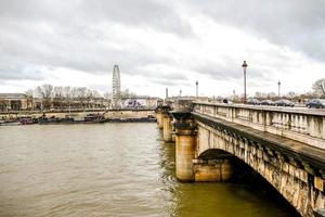 Brücke Über Fluss Seine foto