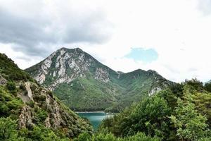 malerischer Blick auf die Berge foto