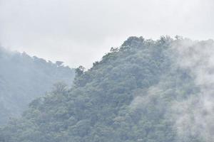 malerischer Blick auf die Berge foto