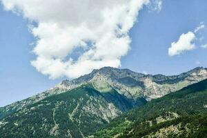 malerischer Blick auf die Berge foto