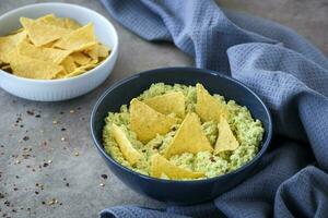 hausgemacht würzig Guacamole foto