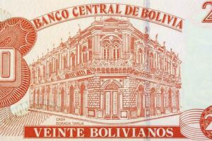 Gebäude casa dorada im tarija von bolivianisch Geld foto