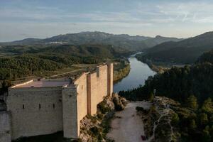 Antenne Aussicht von miravet Schloss, Estragona Spanien foto