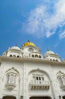 Aussicht von Einzelheiten von die Architektur Innerhalb golden Tempel - - Harmandir sahib im Amritsar, Punjab, Indien, berühmt indisch Sikh Wahrzeichen, golden Tempel, das Main Heiligtum von sikhs im Amritsar, Indien foto