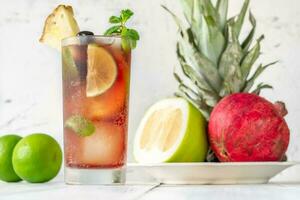 Fruchtbecher-Cocktail foto