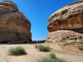 schön tagsüber Aussicht von al Hegra, verrückt Saleh archäologisch Seite? ˅ im al ula, Saudi Arabien. foto