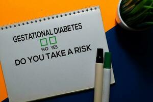 Schwangerschaft Diabetes, tun Sie nehmen ein Risiko Ja oder Nein. auf Büro Hintergrund foto