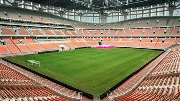 Konstruktion von Neu Tribun Fußball Stadion zum demnächst Indonesien Team. Jakarta International Stadion im das Norden Jakarta. Jakarta, Indonesien, Juni 21 2022 foto