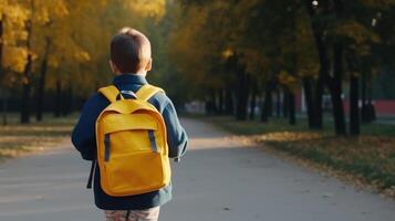 Junge gehen zu Schule. Illustration ai generativ foto