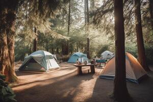 Camping Zelte und Lager Möbel einstellen oben im ein Wald mit Blau Himmel mit generativ ai foto