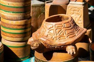 traditionell Keramik im das Stadt von Raquira. Stadt von Töpfe foto