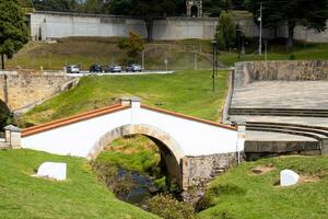 das berühmt historisch Brücke von Boyaca im Kolumbien. das kolumbianisch Unabhängigkeit Schlacht von Boyaca dauerte Platz Hier auf August 7, 1819. foto