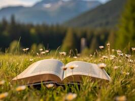 Buch auf das Wiese mit Berg beim Hintergrund. ai generativ foto