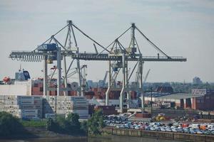 Hamburger Hafen an der Elbe, Deutschland foto