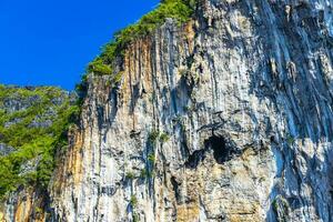 Felsen Cliff Mauer Textur Kalkstein Inseln koh Phi Phi Thailand. foto