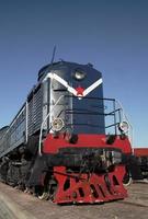 blaue Lokomotive mit rotem Stern foto
