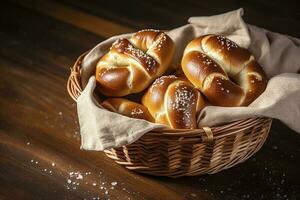 Brezel Stöcke und Brezel Rollen, bayerisch Lauge Brötchen mit Salz- im ein Korb, generieren ai foto