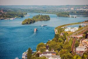 Rhein Fluss im bingen foto