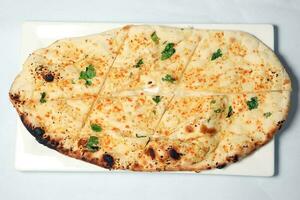 Knoblauch Naan Tandoori Brot foto