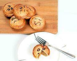 klein Bohnenkraut Kuchen foto