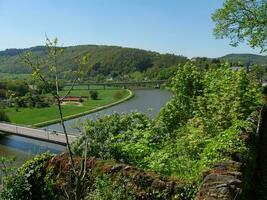 das klein Stadt von Saarburg beim das Saar Fluss im Deutschland foto