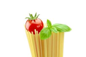 Spaghetti mit Tomaten und Basilikum Mittelmeerdiät foto