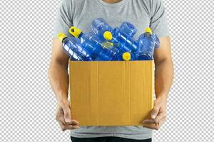 Mann halten ein Box von recycelt Plastik Flaschen, PSD Datei foto