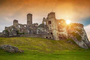 ogrodzieniec Schloss Polen foto