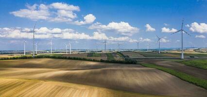 Landschaft und Wind Turbinen foto