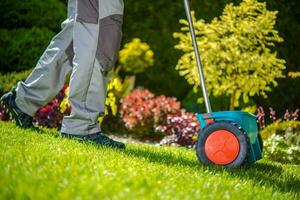 Garten Spreizer im verwenden foto