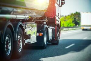 Euro halb LKW auf Autobahn foto