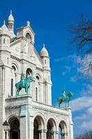 das historisch Sacre coeur Basilika gebaut auf das achtzehn Jahrhundert beim das montmartre Hügel im Paris Frankreich foto