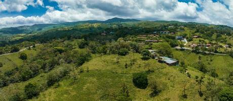 Panorama- Ansichten von Urwald Berge im Costa Rica foto