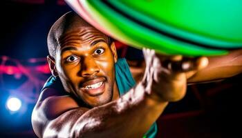 lächelnd afrikanisch Athlet hält Ball, ausströmend Vertrauen und Vitalität generiert durch ai foto