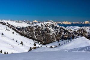 schneebedeckte Alpen drei foto