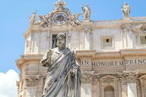 Statue von st. Peter foto