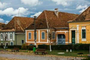 Biertan ein sehr schön mittelalterlich Dorf im Siebenbürgen, Rumänien. ein historisch Stadt, Dorf im Rumänien Das hat konserviert das fränkisch und gotisch architektonisch Stil. Reise Foto. foto