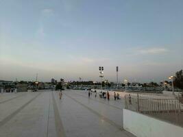 Jeddah, Saudi Arabien, Juni 2023 - - ein schön Aussicht von das Sonnenuntergang beim jeddah Corniche im das Abend. foto