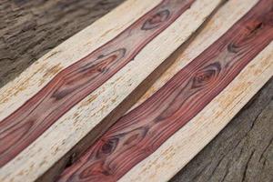 Holz Palisander auf Tisch