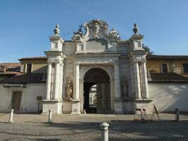 la certosa ehemalige Kloster und wahnsinnig Asyl Eingang Portal im foto