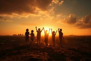 Silhouette von Kinder springen Freude glücklich Zeit gegen Sonnenuntergang. ai generiert foto