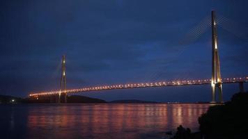 Wladiwostok Russische Brücke Nachtfotos bei Langzeitbelichtung foto