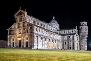 der schiefe Turm in Pisa foto